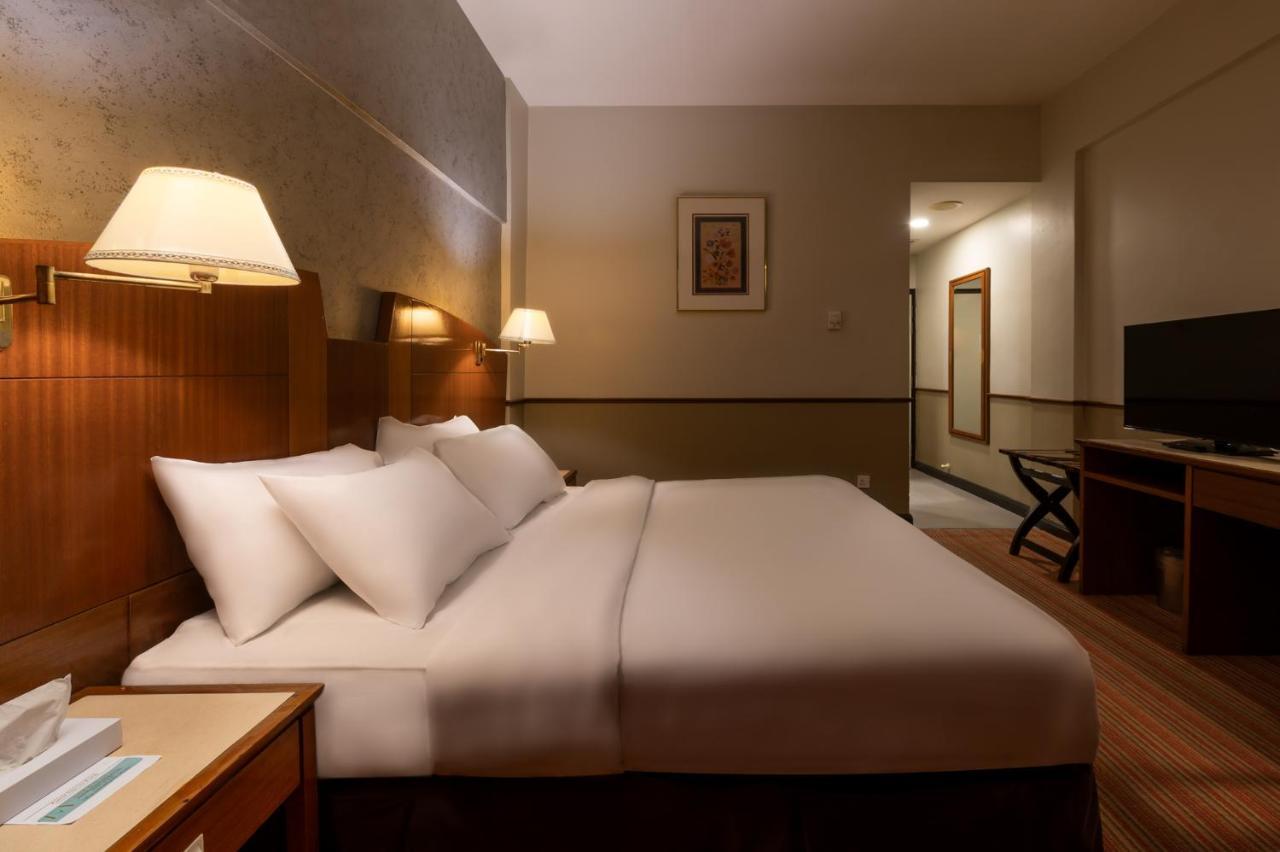 Merrida Hotel Klang Eksteriør billede